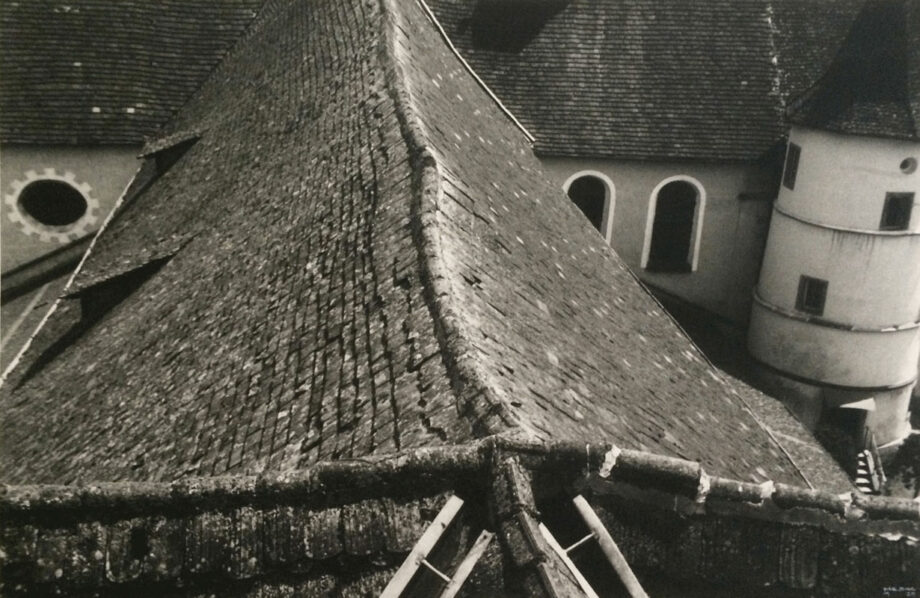 galerie-ahlers-fotografie-ilse-bing-Dach-in-Reichenau